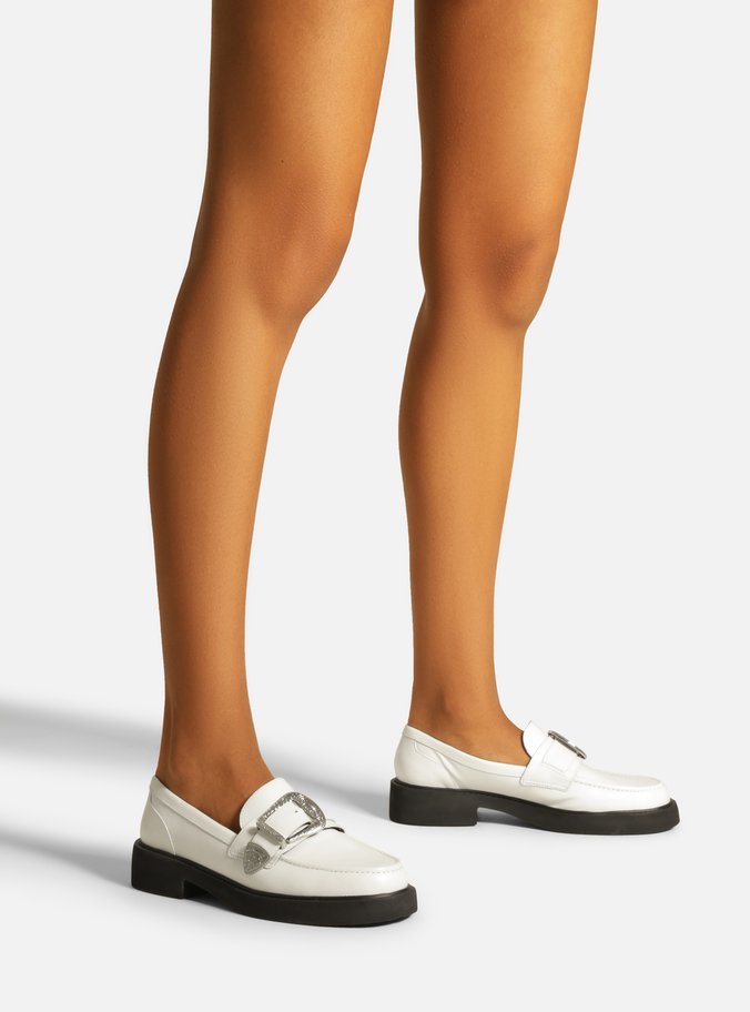 Mocassim Branco Couro Fivela Western