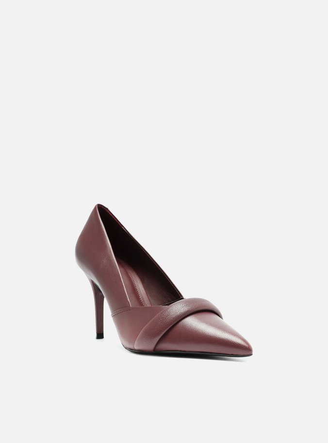 Scarpin Vermelho Bico Fino