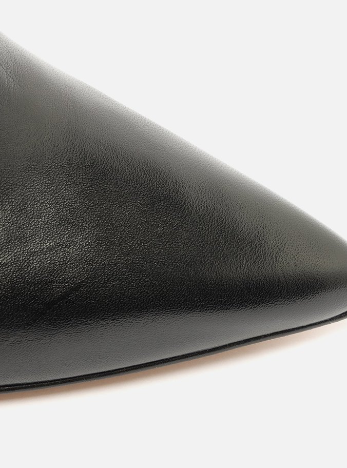 Bota Preta Couro Cano Curto Salto Taça