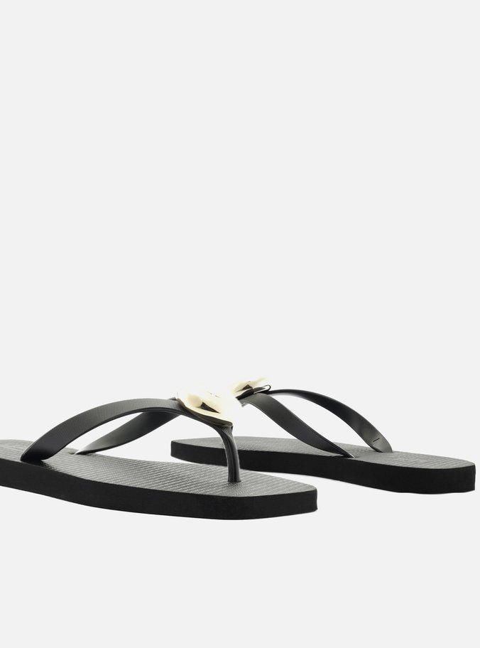 Chinelo de Dedo Preto Square Tiras Largas