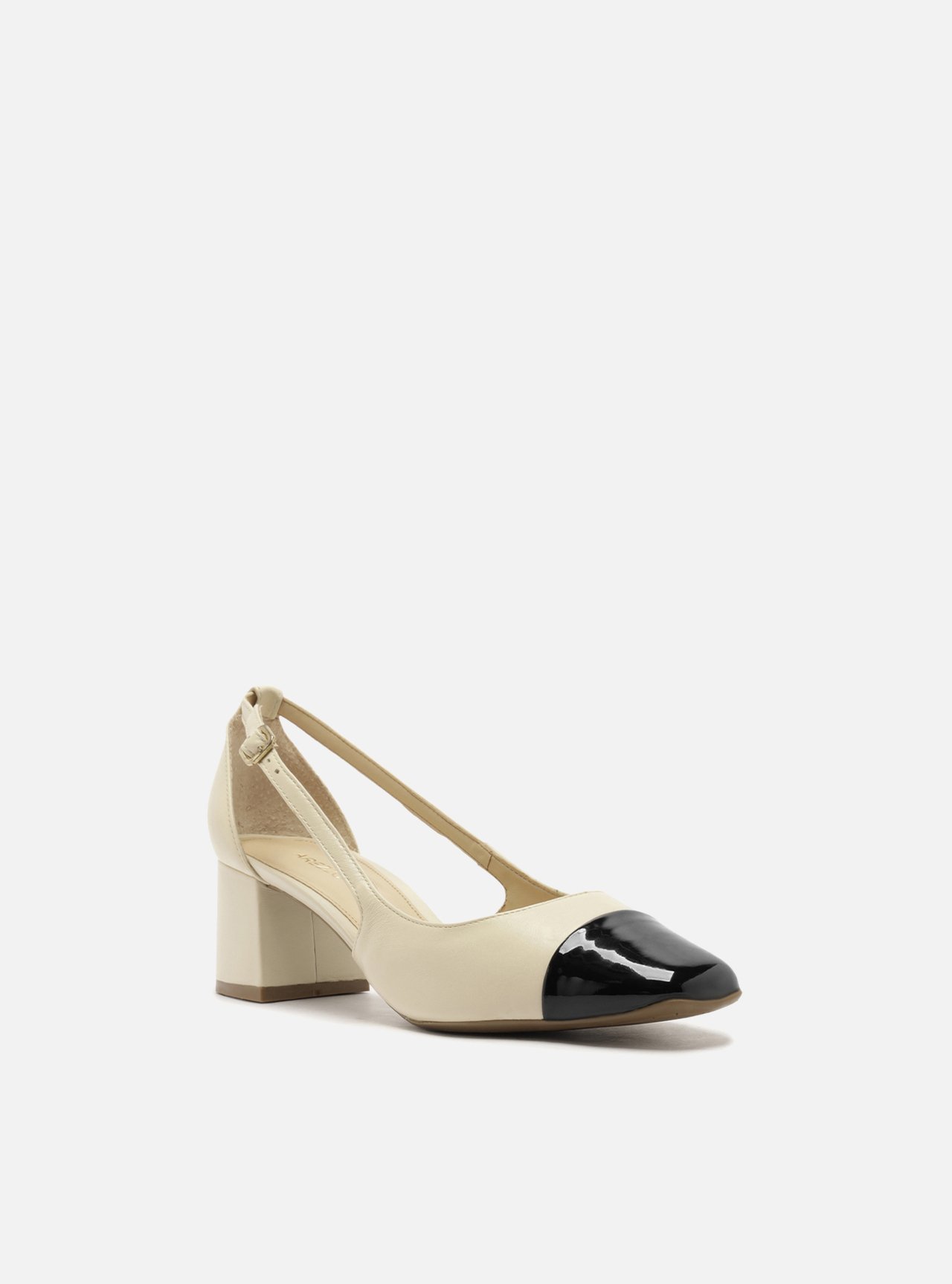Scarpin Off-White Couro Aberto Cap Toe Verniz — foto 2