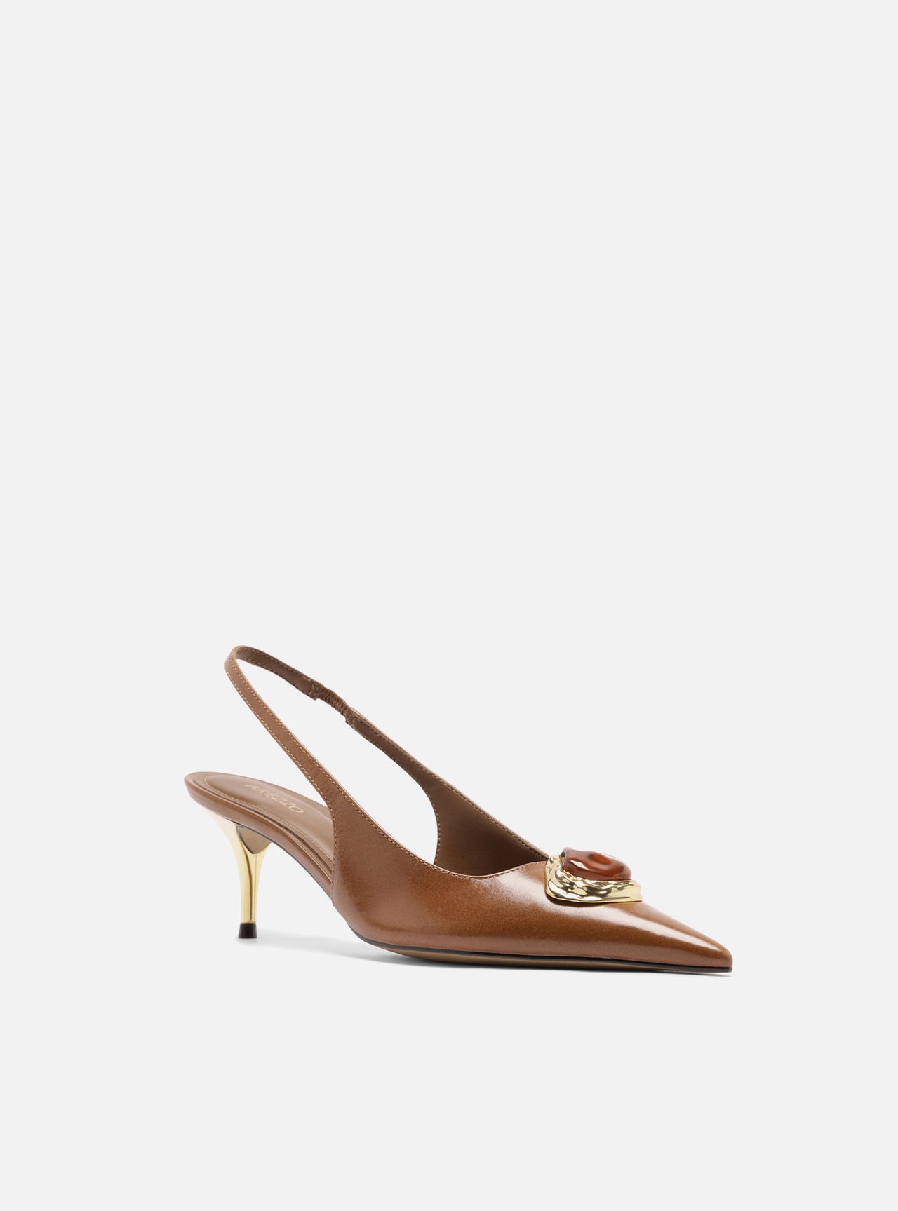 Scarpin Marrom Couro Salto Baixo Slingback Pedraria — foto 2