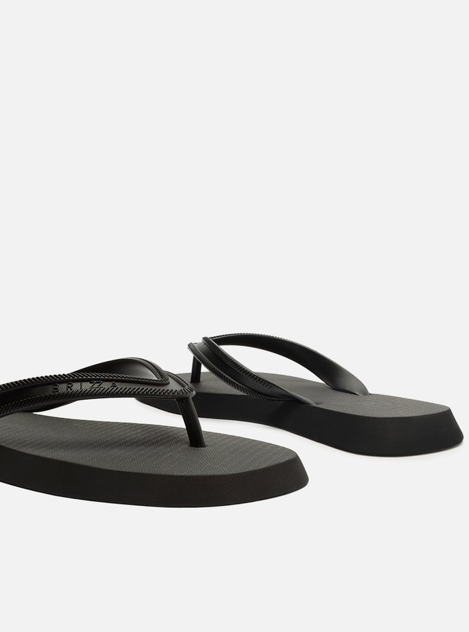 Chinelo de Dedo Preto Tira Sport