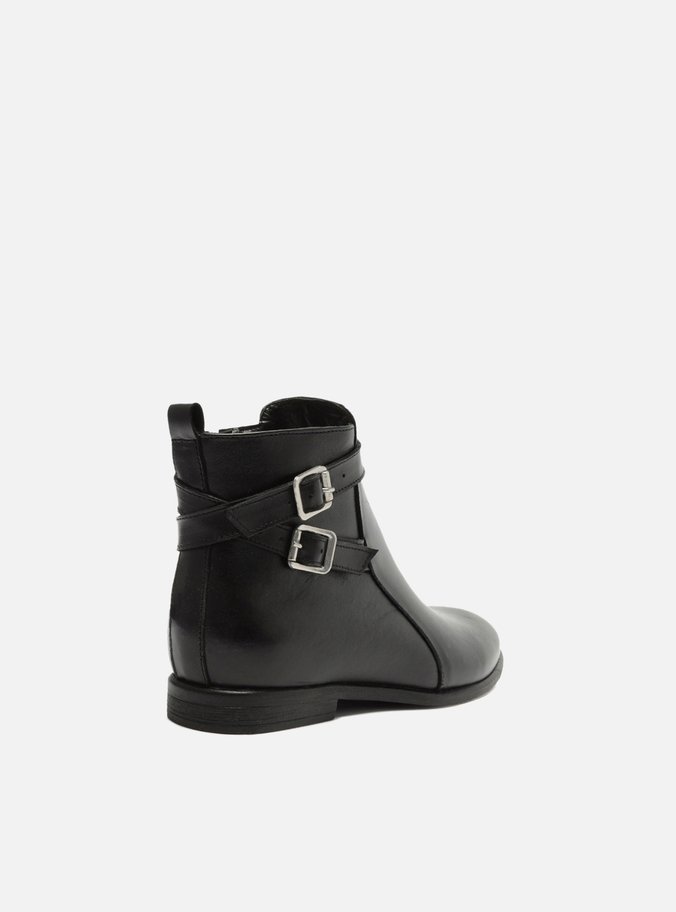 Bota Preta Couro Cano Curto Tiras Fivelas