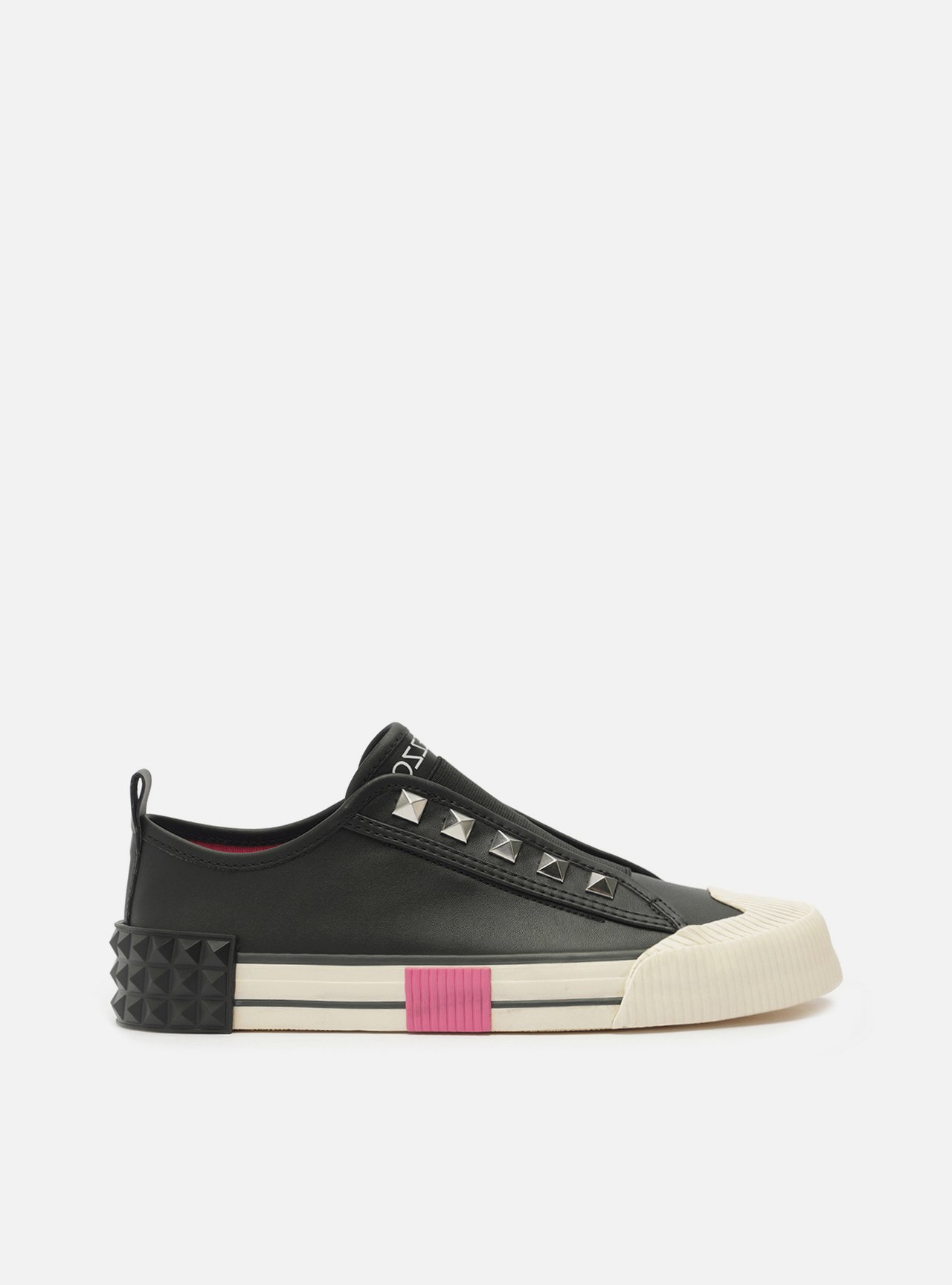 Tênis Slip On Preto Bico Redondo — foto 1