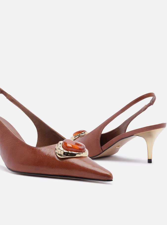 Scarpin Marrom Couro Salto Baixo Slingback Pedraria