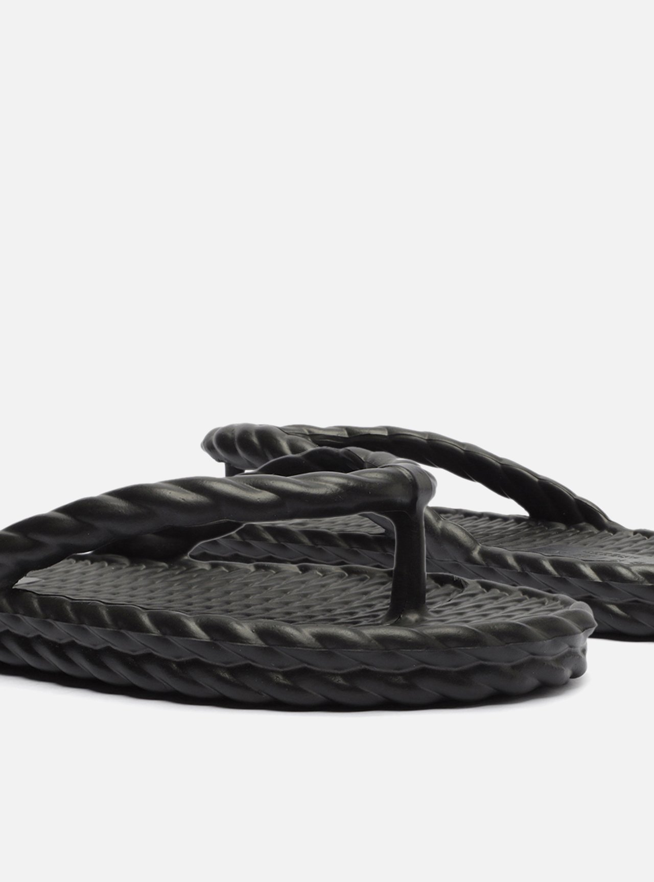 Chinelo de Dedo Preto Marrocos Brizza — foto 5