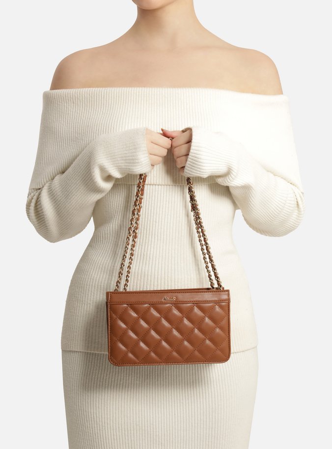 Bolsa Tiracolo Marrom Matelassê Pequena Detalhe