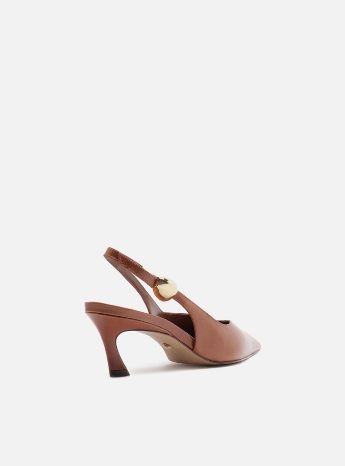 Scarpin Marrom Couro Salto Kitten Metal