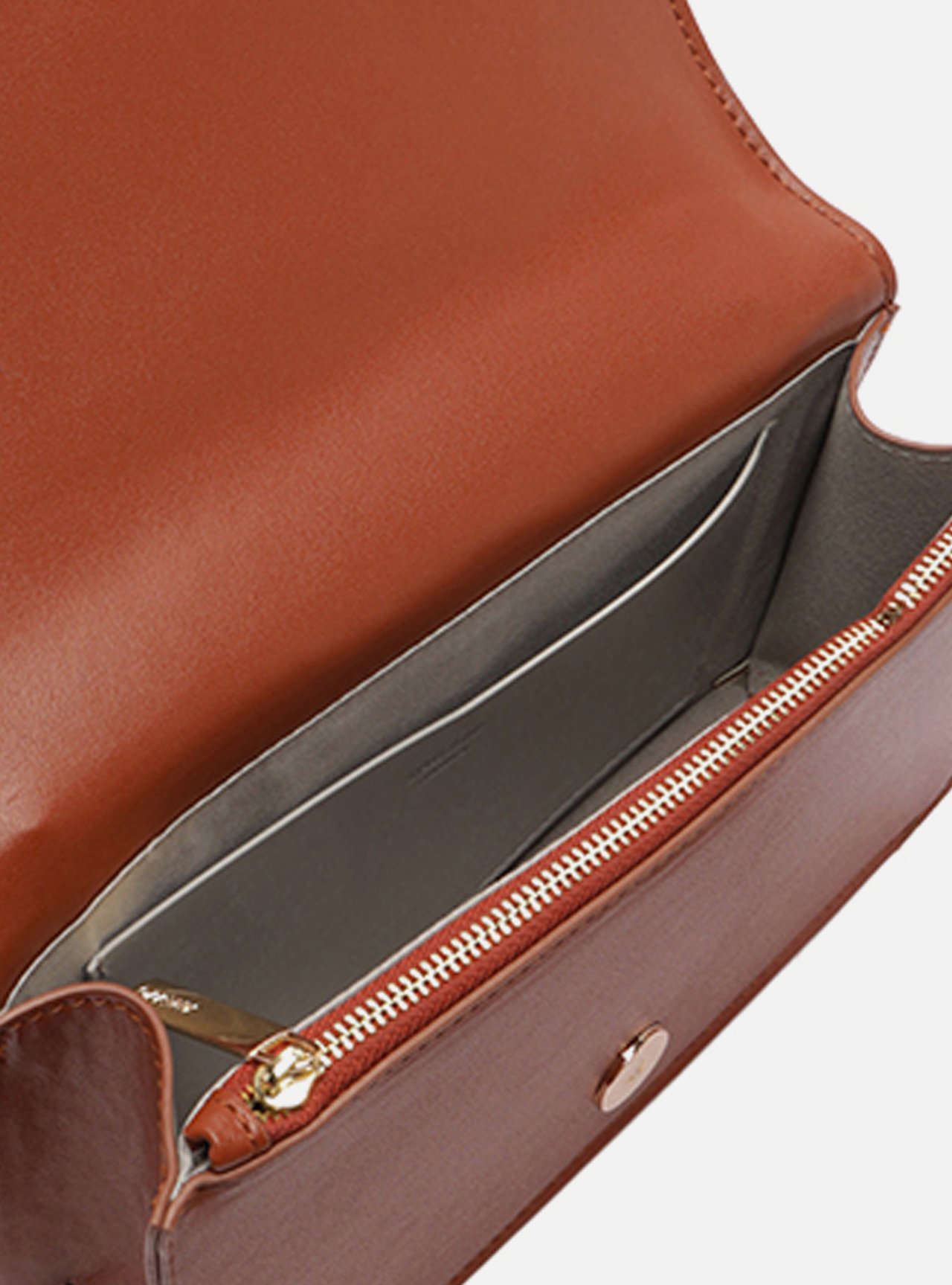 Bolsa Tiracolo Marrom Pequena Matelassê Corrente — foto 4