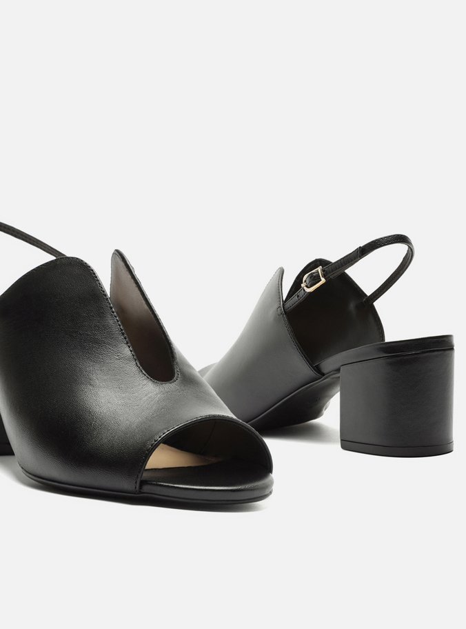 Mule Preto Salto Bloco