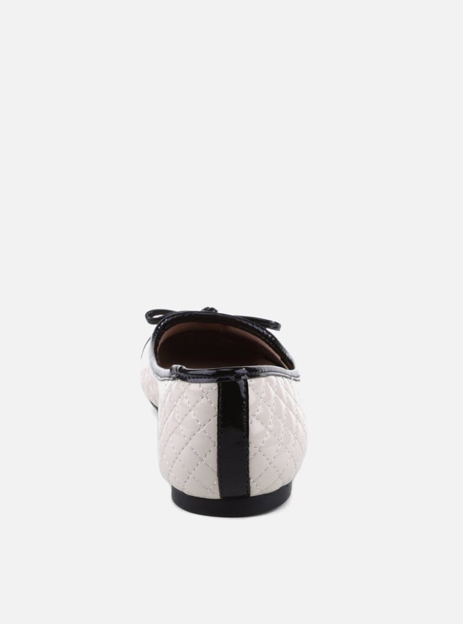 Sapatilha Classic Preta Branca