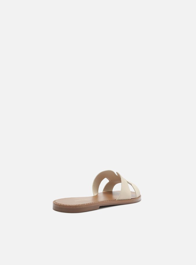 Rasteira Off White Tira Vazada