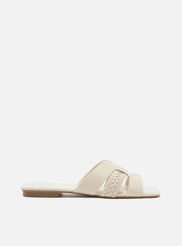 Arezzo — Rasteira Off-White Bico Quadrado Tiras