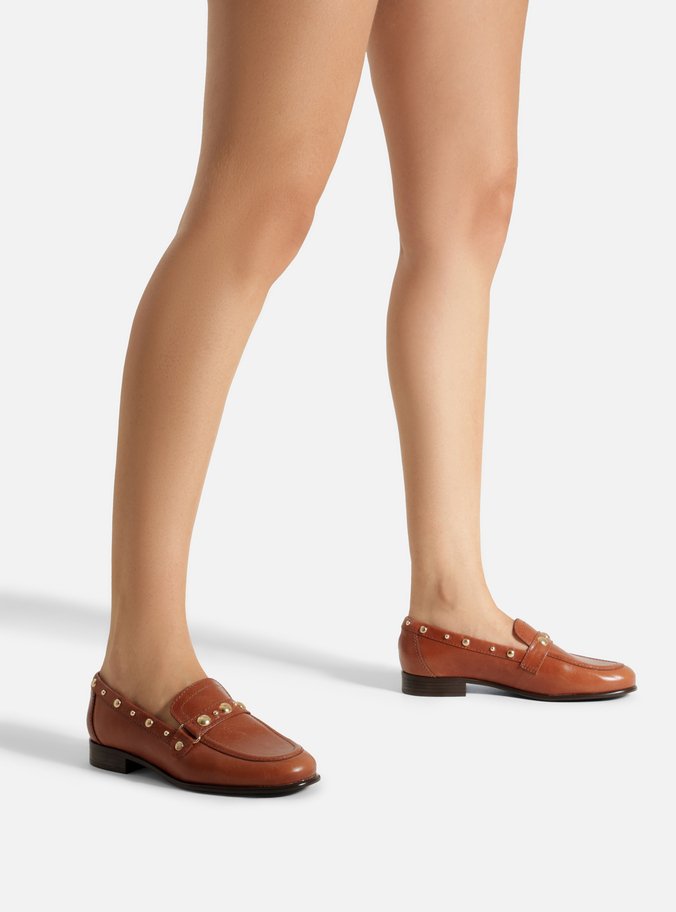 Mocassim Marrom Couro Tira Tachas