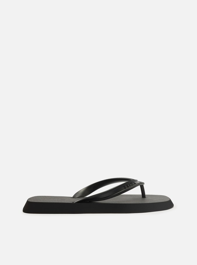 Chinelo de Dedo Preto Tira Sport