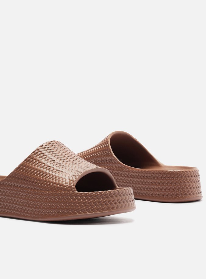 Slide Marrom Coffee Tressê Flatform Tira