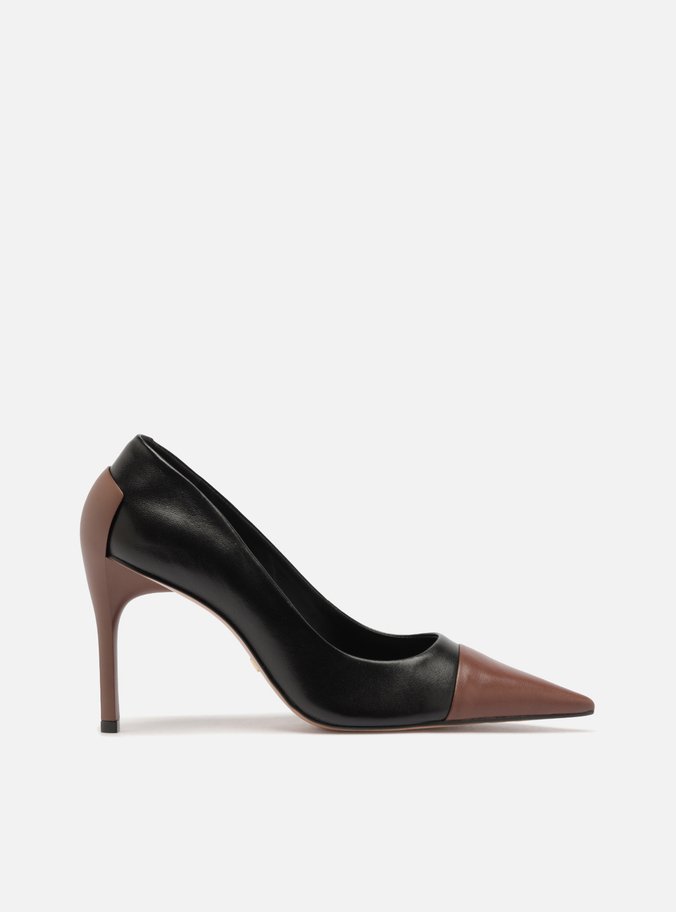 Scarpin Preto Couro Salto Fino Bico Fino Cap Toe