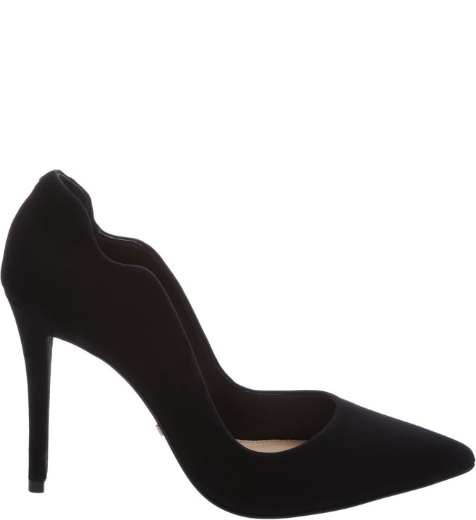 Scarpin Recorte Diferenciado Preto