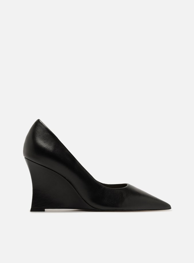 Scarpin Preto Couro Salto Alto Anabela