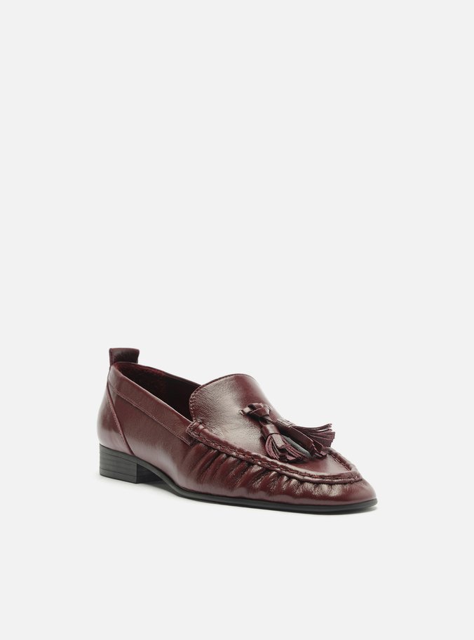 Mocassim Vinho Couro Bico Redondo Barbicacho