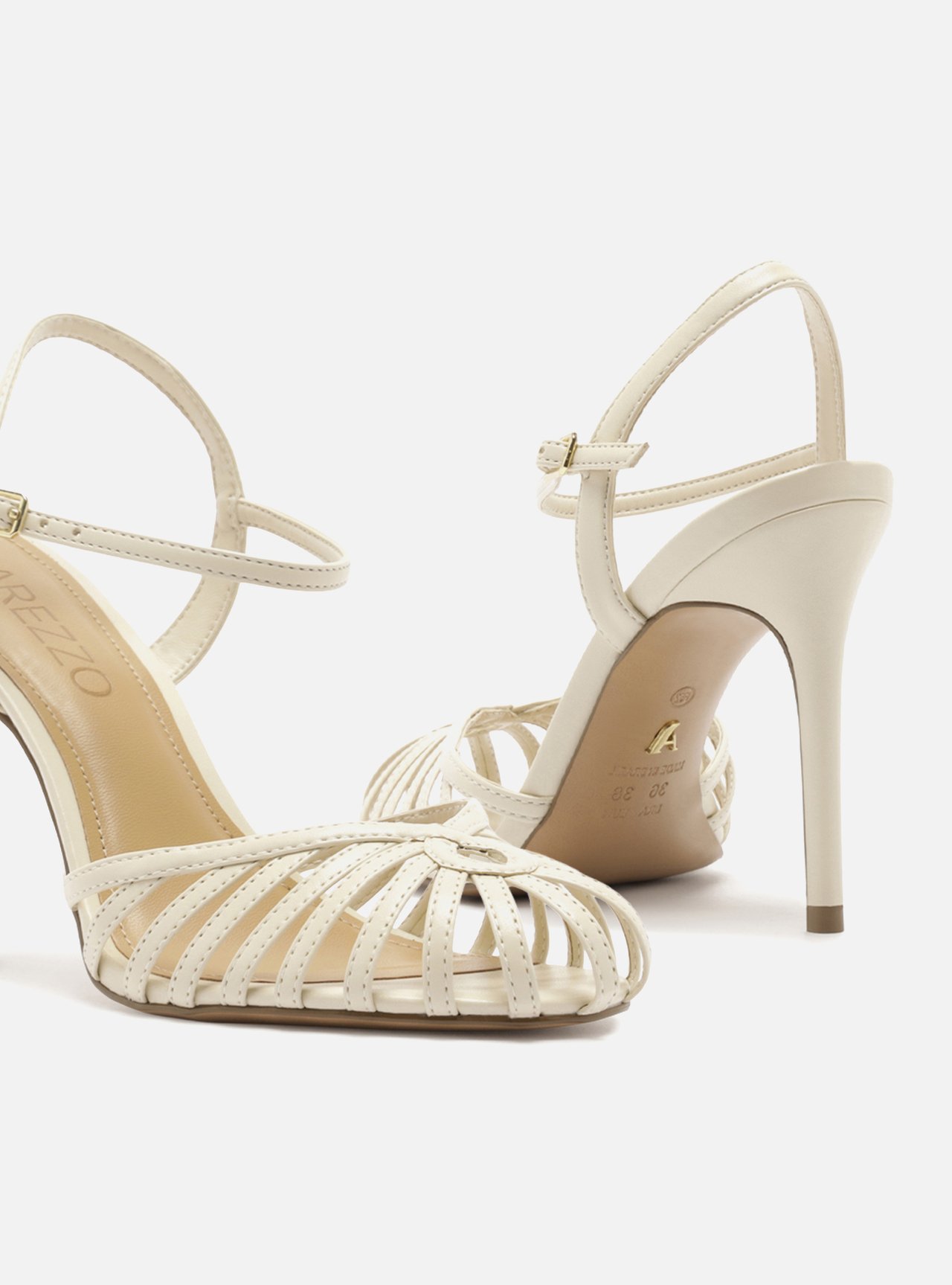 Sandália Off White Salto Alto Fino Tiras Finas — foto 4