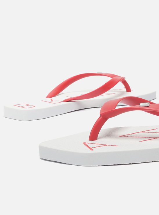 Chinelo de Dedo Branco Tira Vermelha Brizza