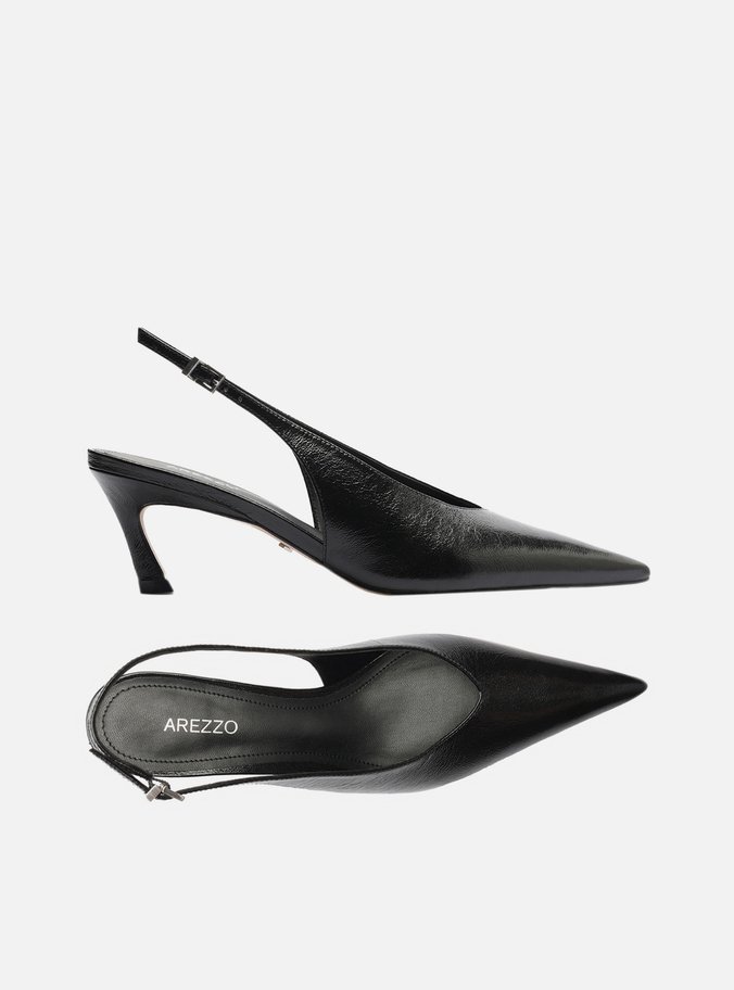 Scarpin Preto Couro Salto Kitten Bico Fino