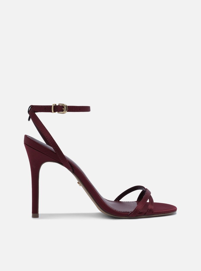 Sandália Vermelho Cetim Salto Fino