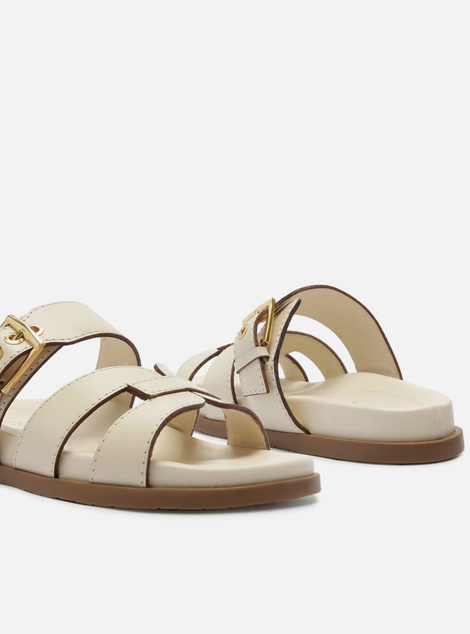 Sandália Rasteira Off-White Couro Fivela