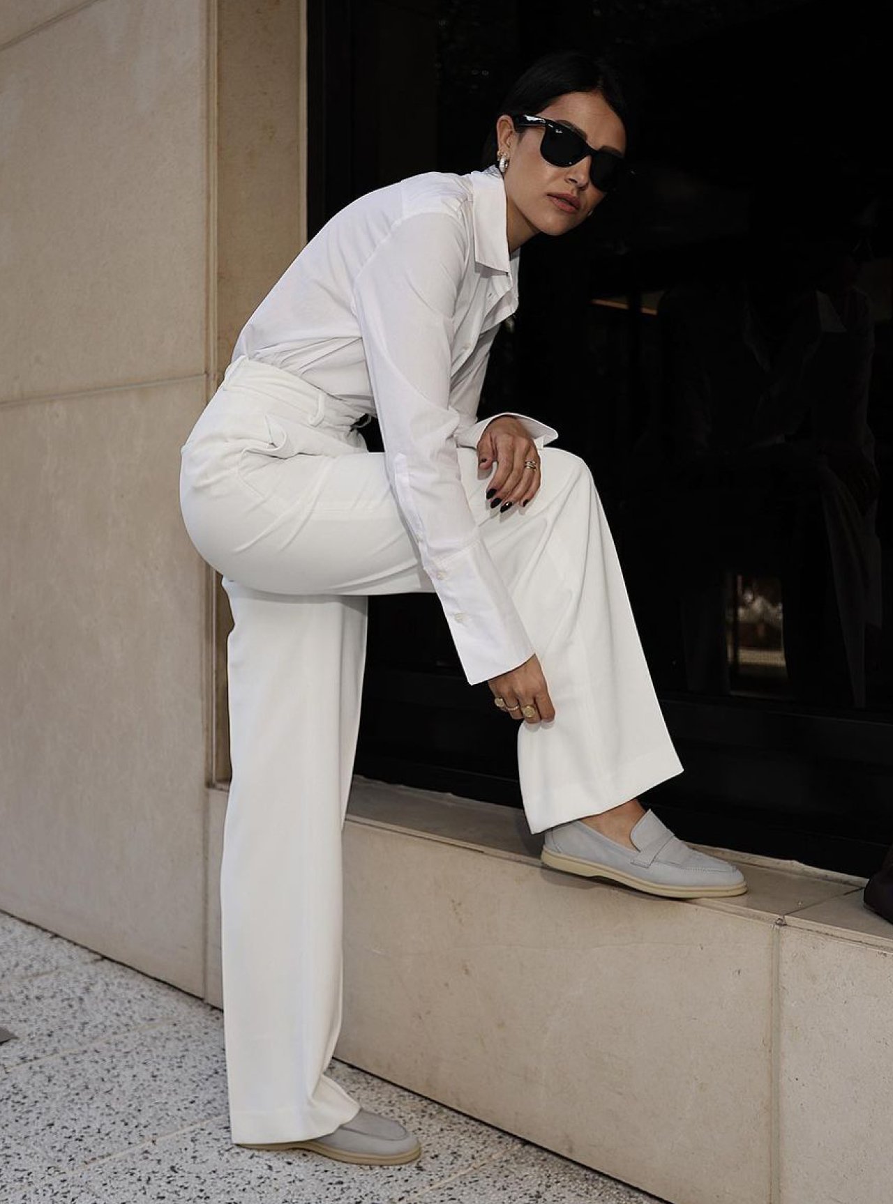Mocassim Cinza Nobuck Tira Detalhe — foto 2