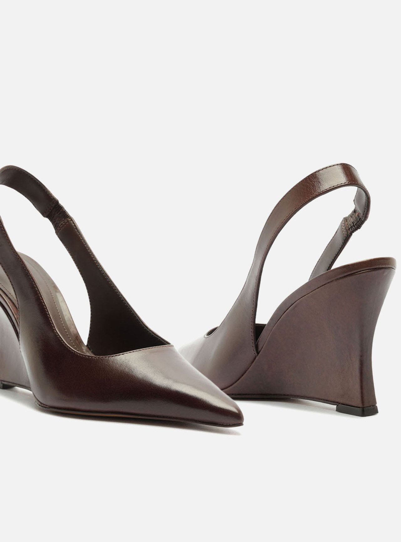 Scarpin Marrom Couro Anabela Slingback — foto 4
