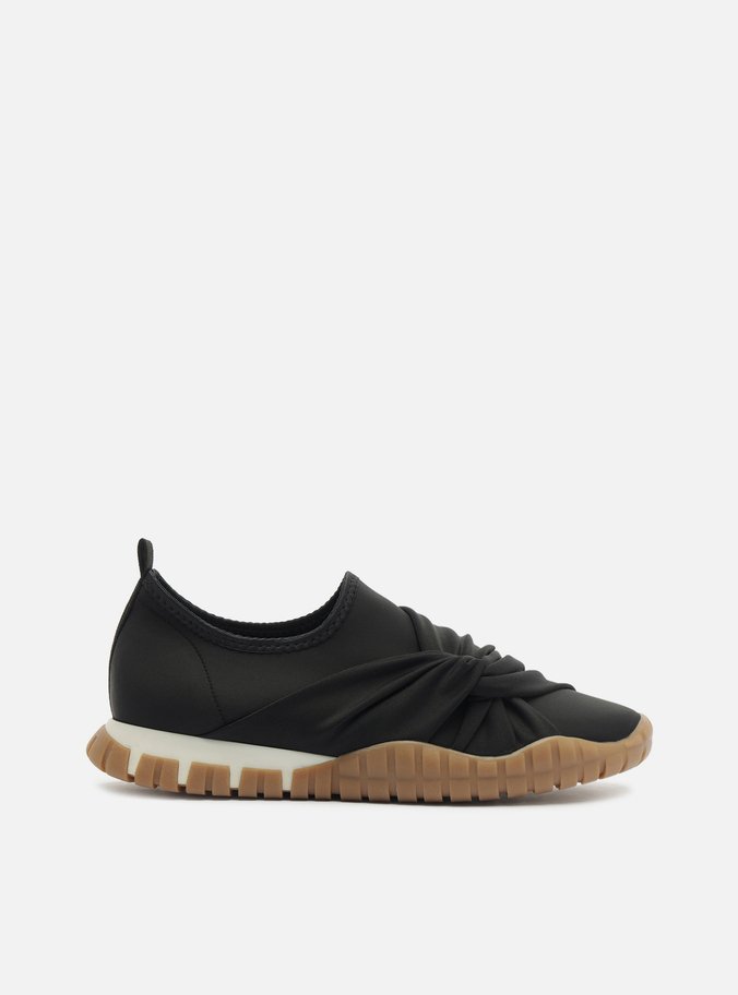 Tênis Slip On Preto Tecido Sola Emborrachada
