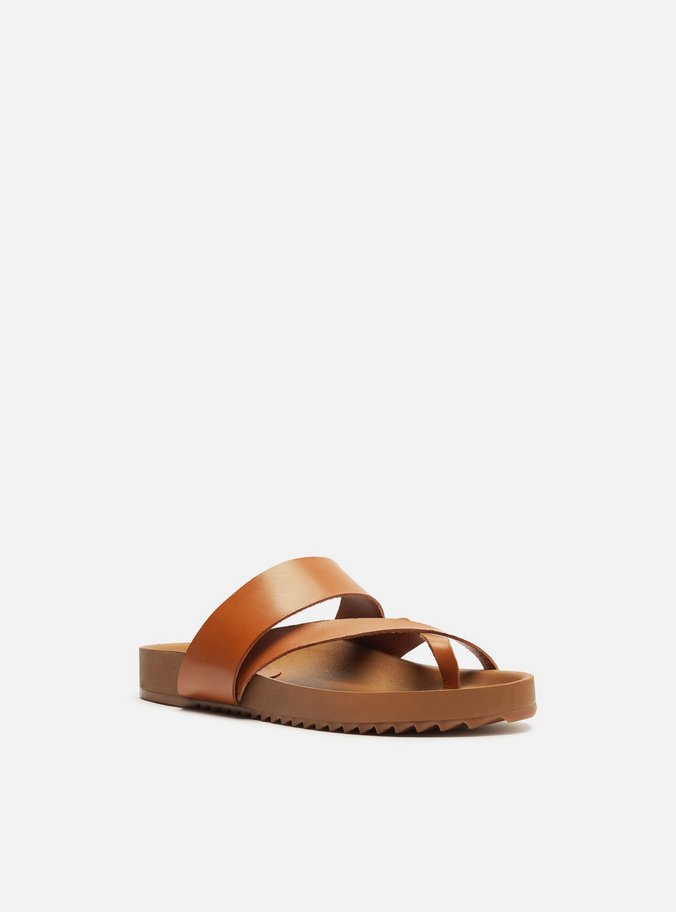 Papete Marrom Couro Flatform Tiras Cruzadas