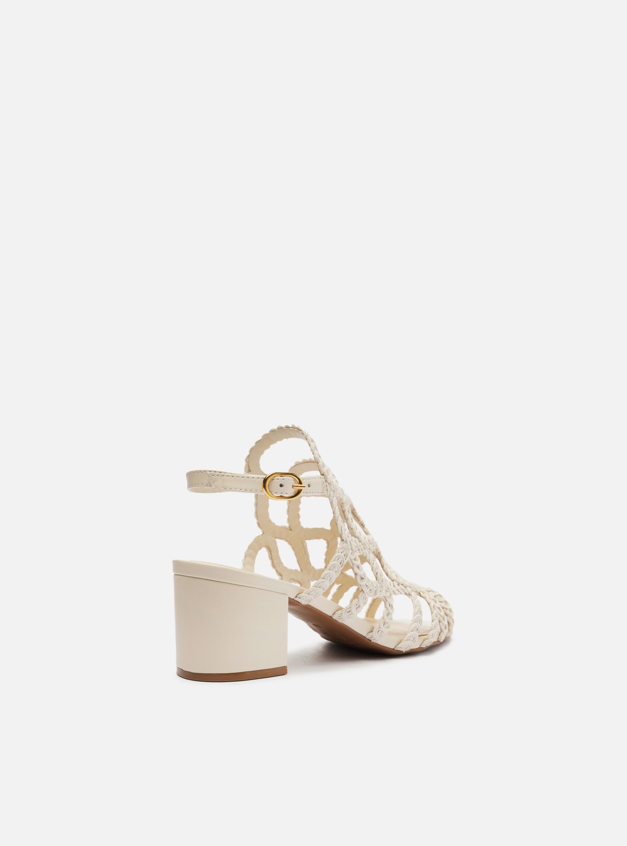 Sandália Off-White Bordada Salto Médio Bloco — foto 3