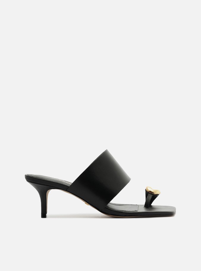 Sandália Preta Couro Salto Fino Metal Bold