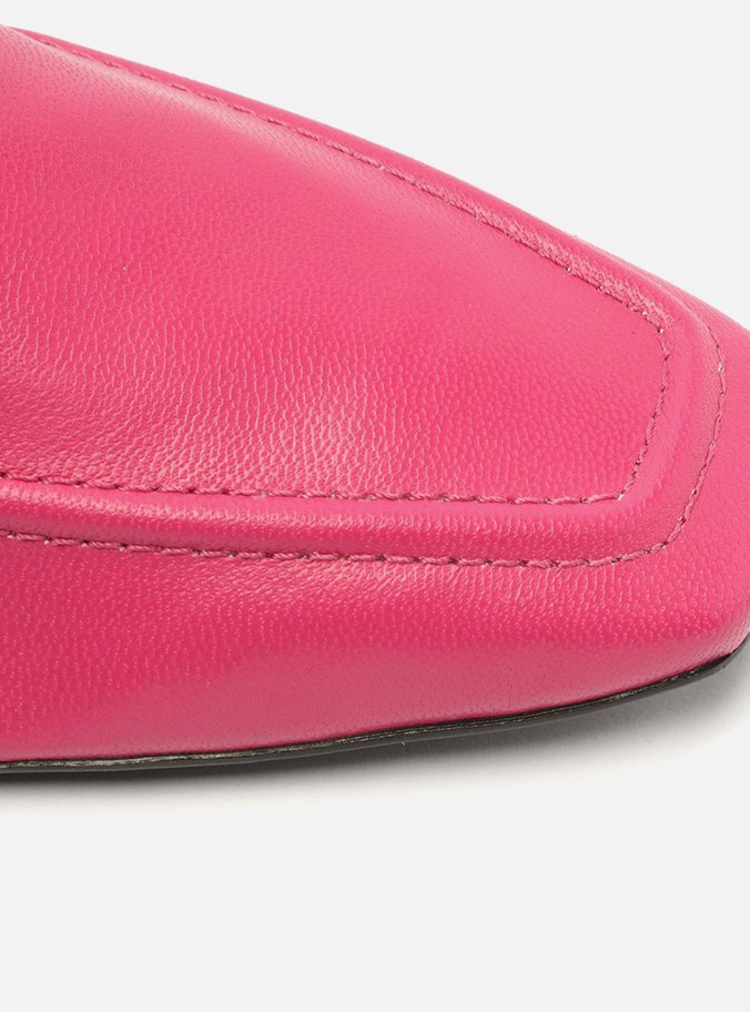 Mocassim Rosa Couro Bico Quadrado Costuras