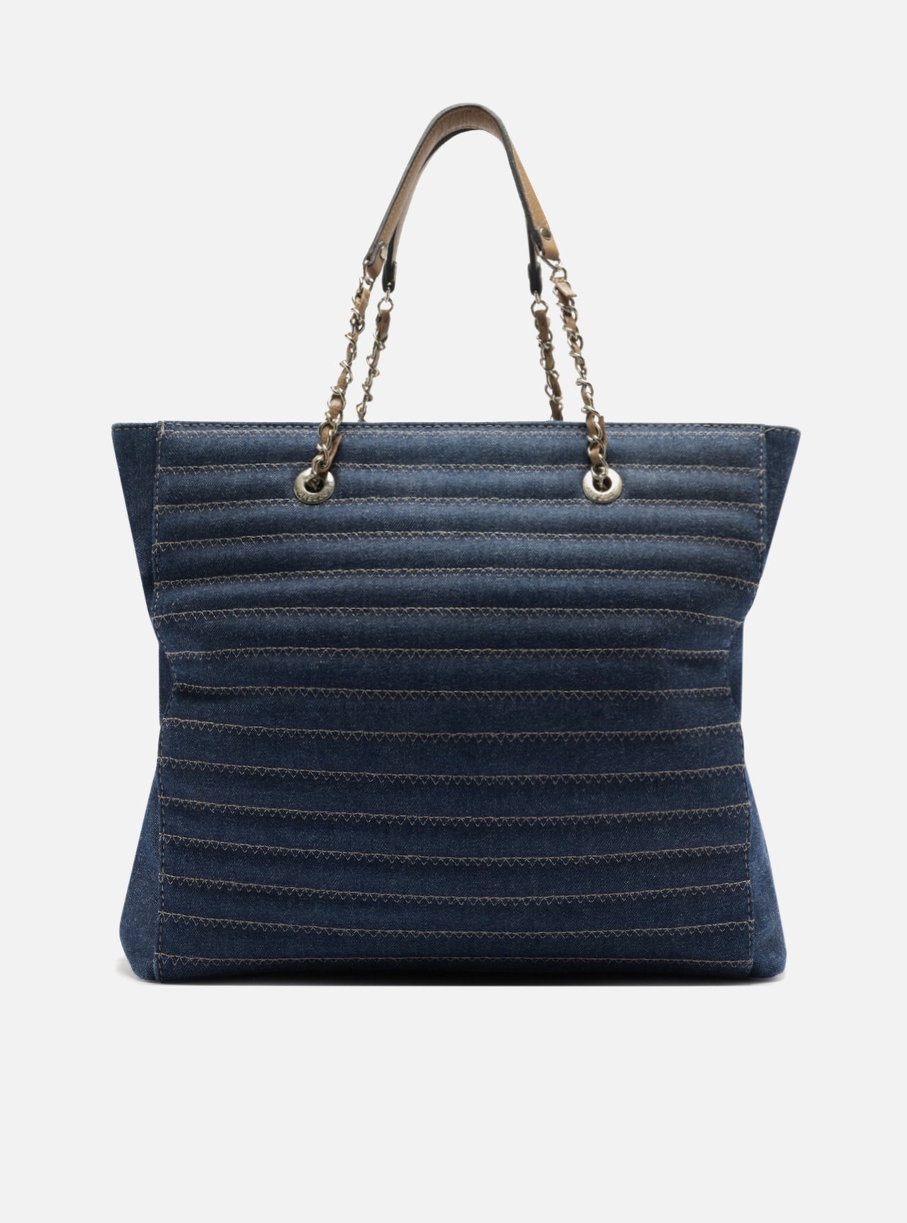 Bolsa Tote Azul Grande Matelassê Corrente — foto 1
