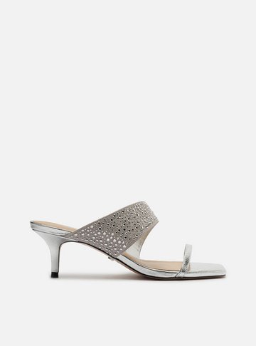 Sandália Prata Couro Salto Médio Tira Strass