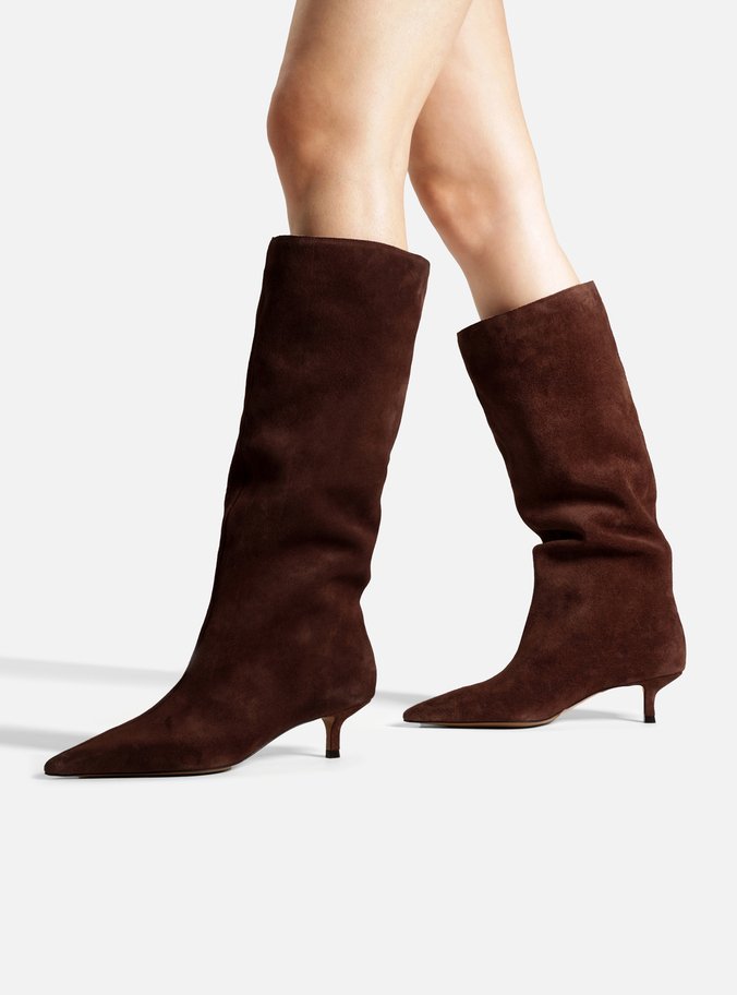 Bota Marrom Escura Camurça Salto Kitten Cano Longo