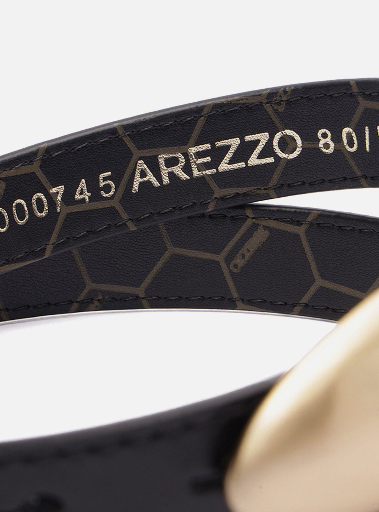 Cinto Preto Couro Médio Fivela Oval Metal — foto 5