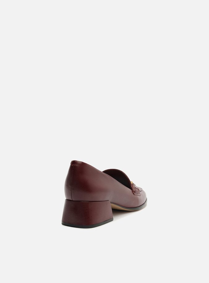 Loafer Vermelho Couro Bloco Medalha