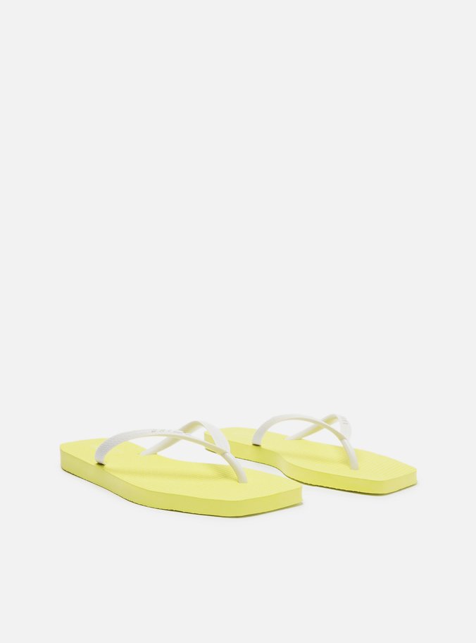 Chinelo de Dedo Multicolorido