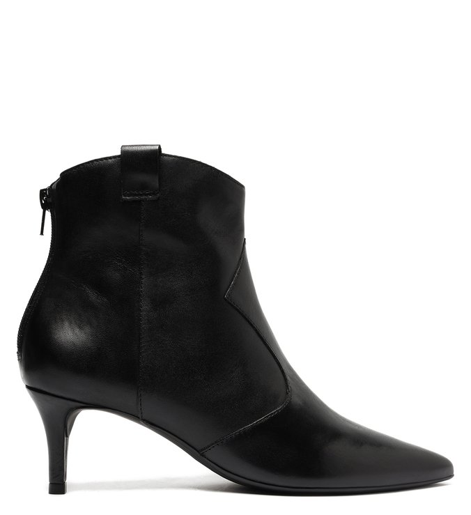 Bota Preta Couro Cano Curto Salto Fino