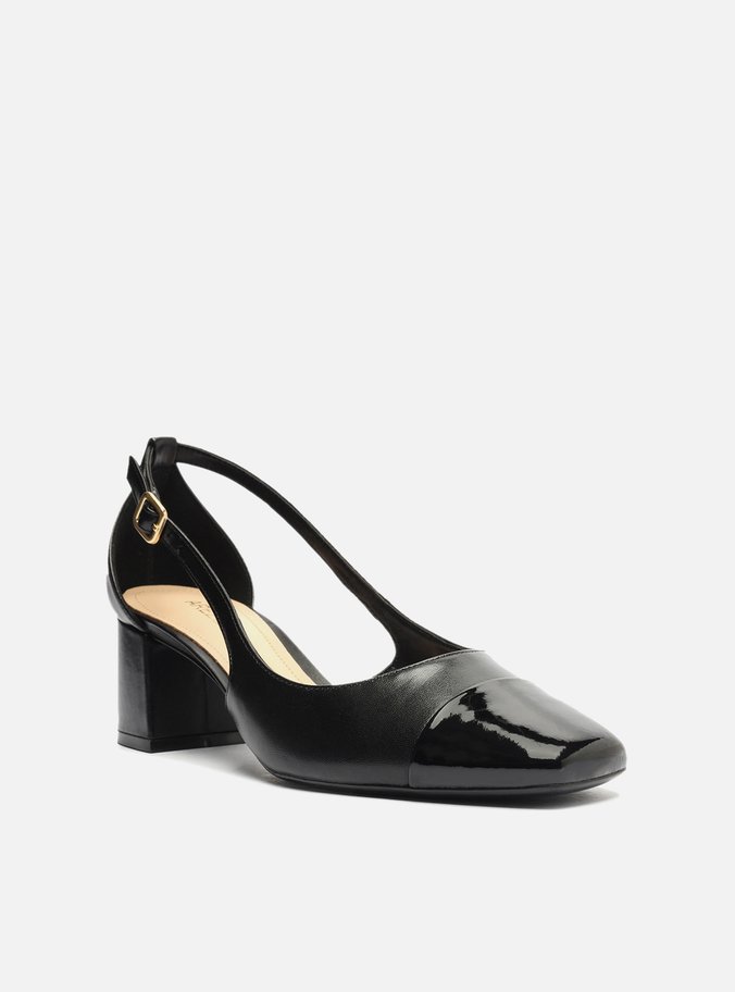Scarpin Preto Couro Aberto Cap Toe Verniz