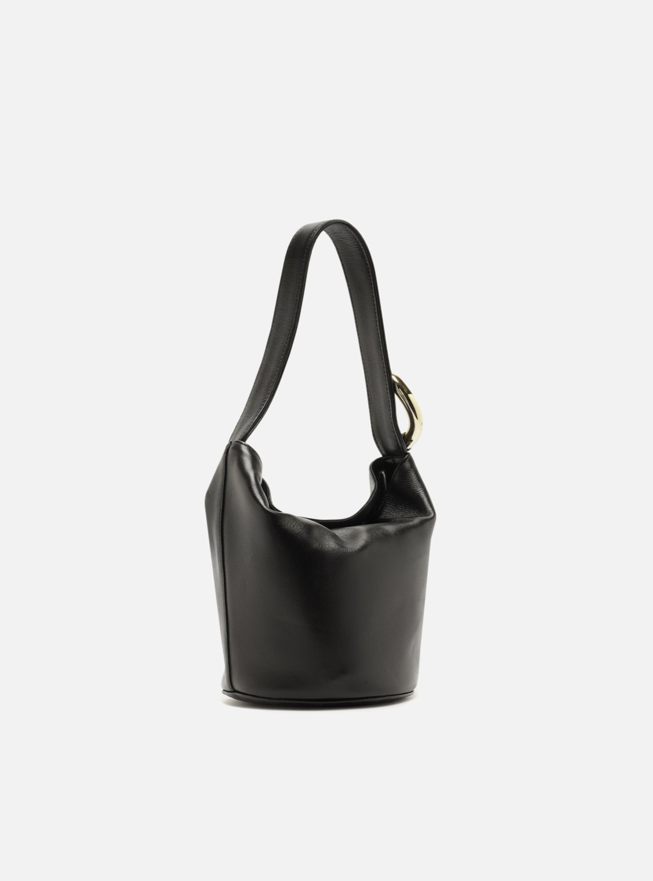 Bolsa Bucket Preta Pequena Alça Larga Couro Metais — foto 5