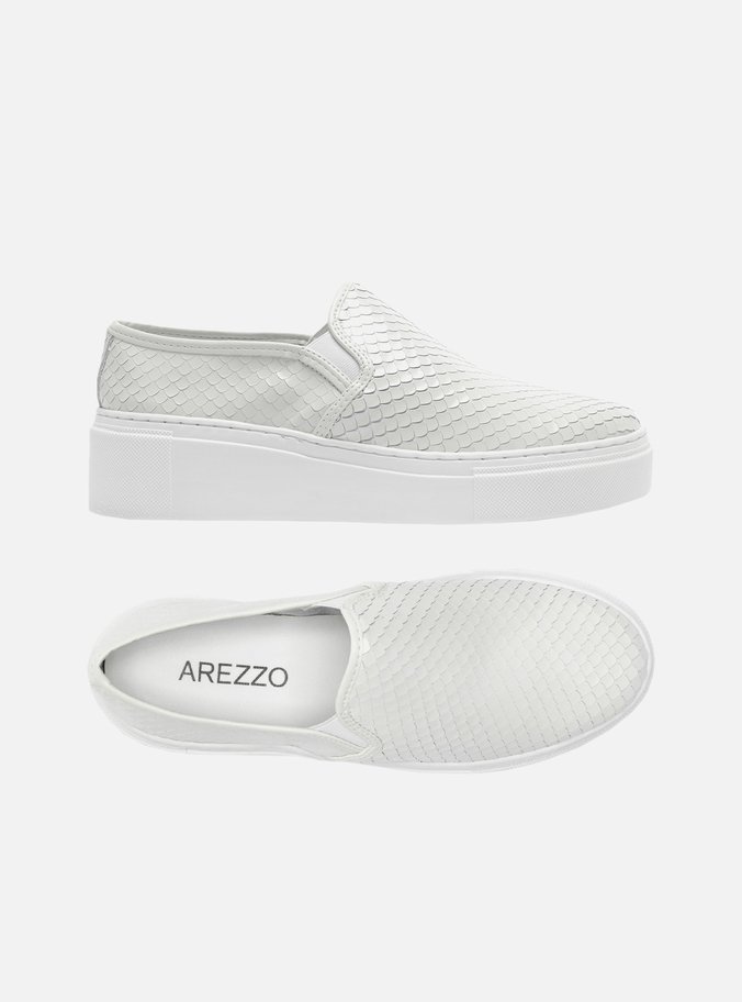 Slip On Branco Sola Alta Bico Redondo