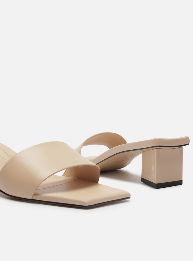 Mule Nude Couro Salto Baixo Bloco