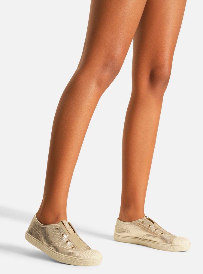Tênis Slip On Dourado Couro Sola Baixa Elástico
