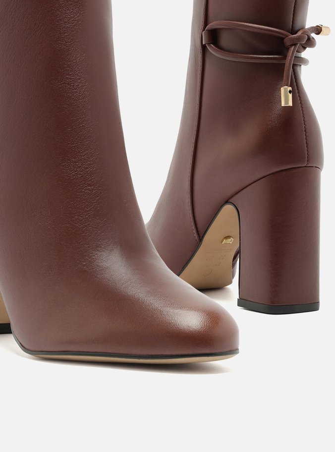 Bota Cano Médio Marrom Verniz Salto Bloco Zíper
